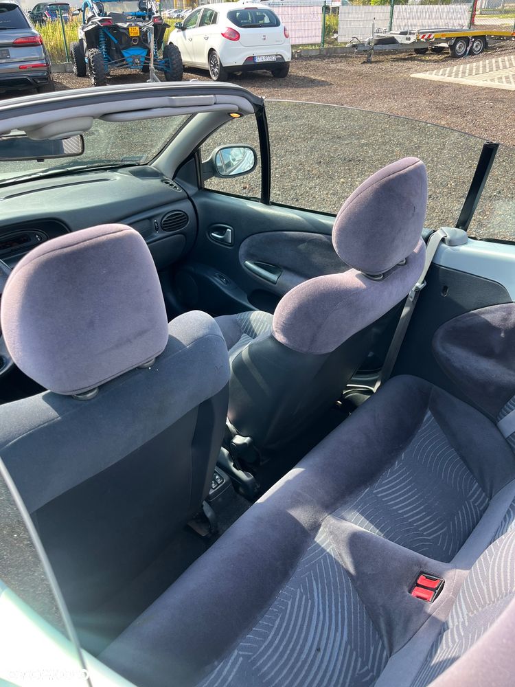 Renault Megane 1.6 - 23