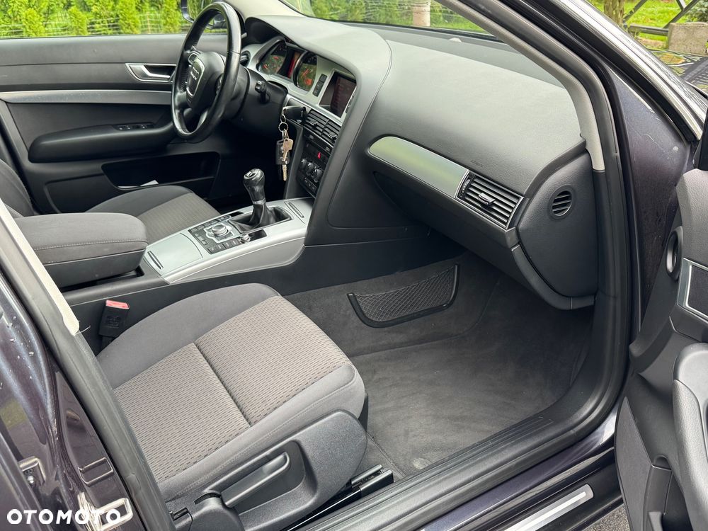 Audi A6 Avant - 8