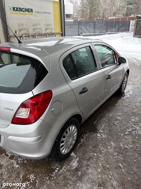 Opel Corsa 1.0 12V Essentia - 6