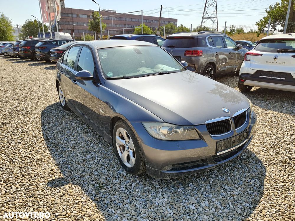 BMW Seria 3 318i Edition Sport - 2