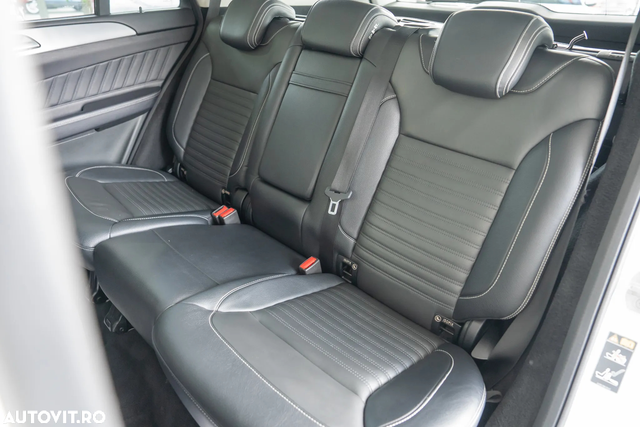 Mercedes-Benz GLE 350 d 4Matic 9G-TRONIC AMG Line - 24