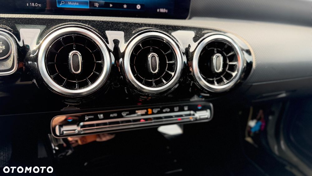 Mercedes-Benz CLA 250 e 8G-DCT Edition 2021 - 26
