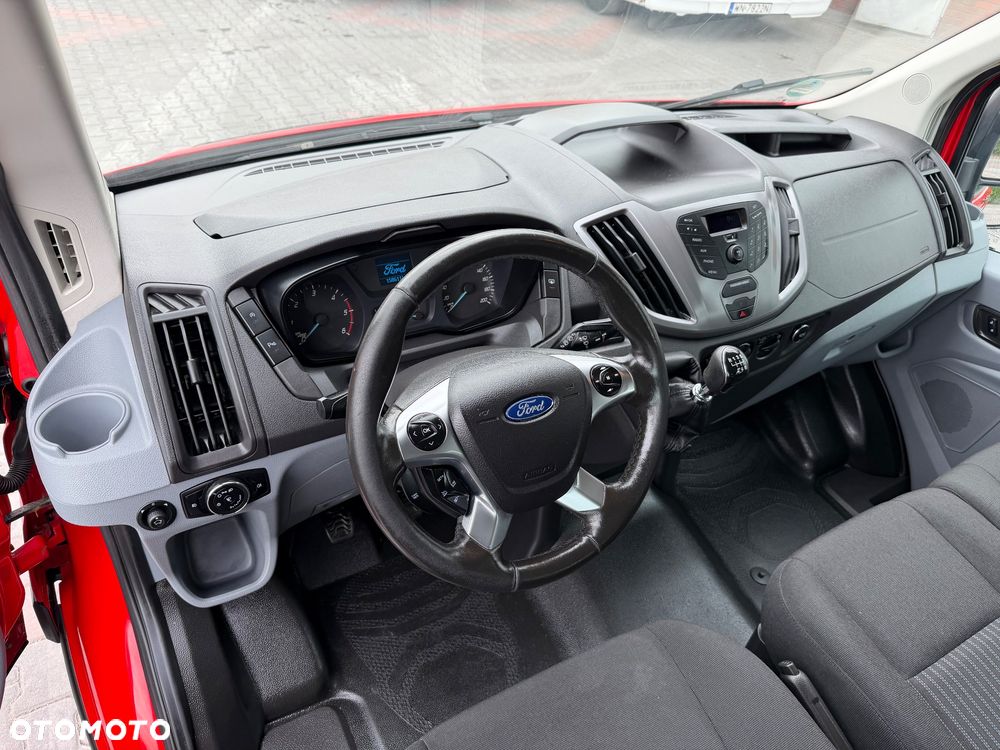 Ford Transit - 11