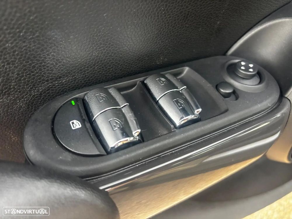 MINI 5 Portas Cooper Premium Yours Auto - 7