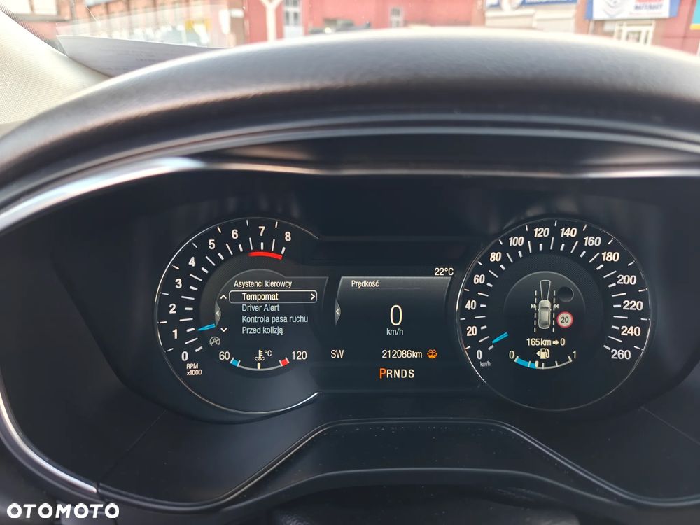 Ford Mondeo - 33