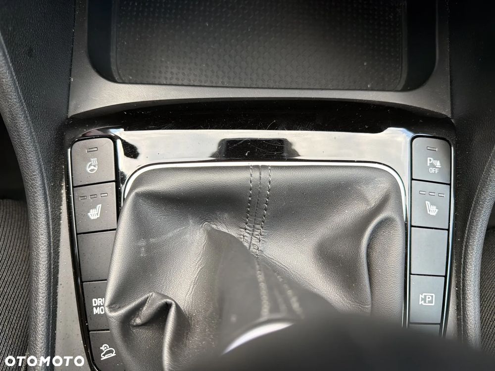 Hyundai Tucson 1.6 T-GDi Smart 2WD - 21
