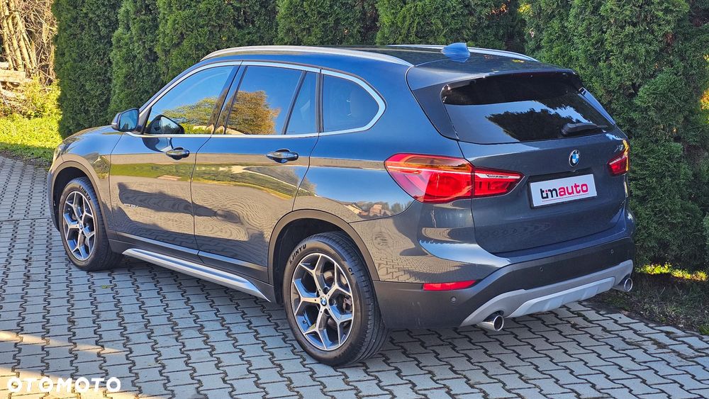 BMW X1 xDrive25d xLine - 34