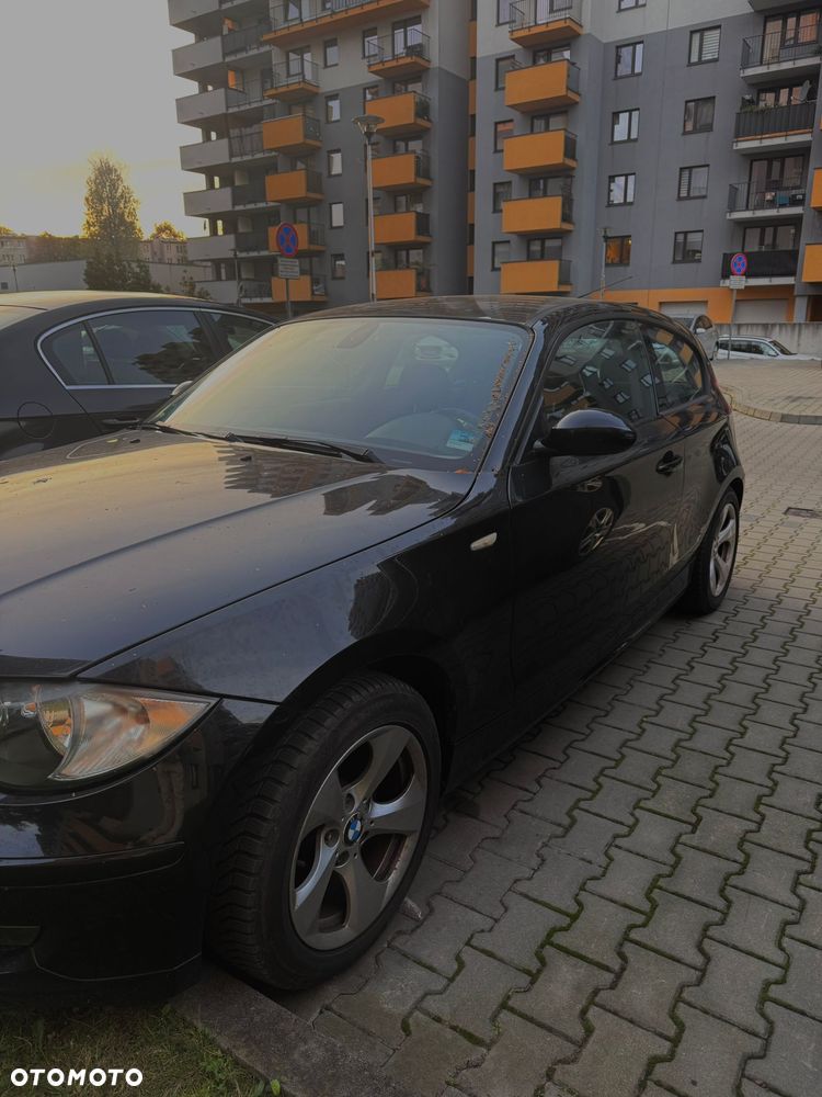 BMW Seria 1 118i - 11