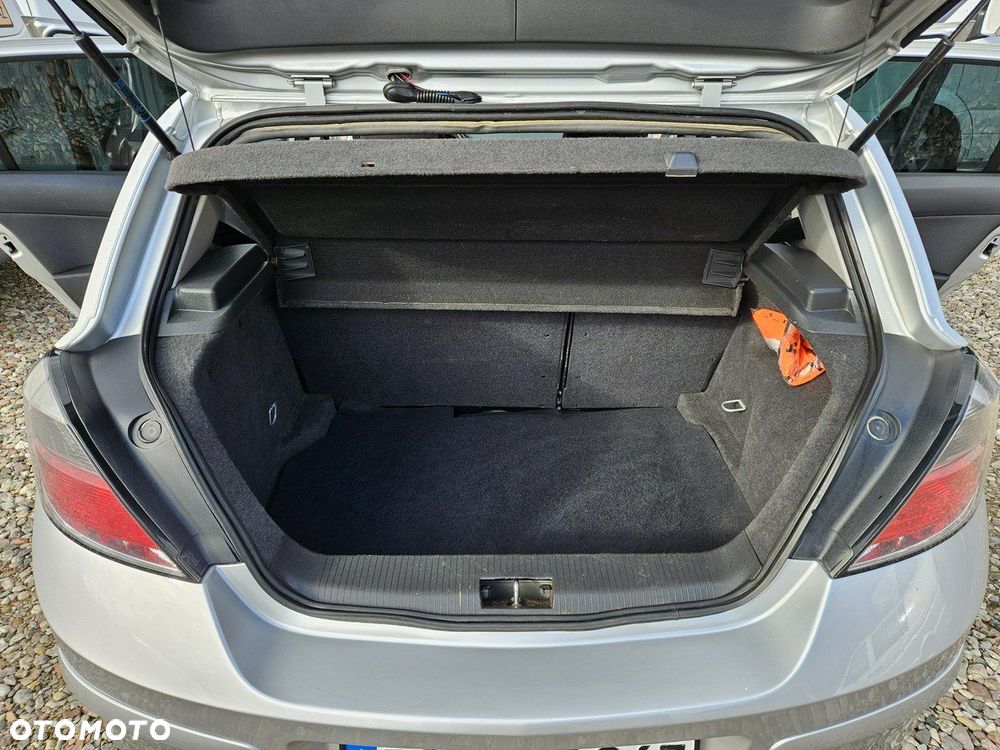 Opel Astra - 17