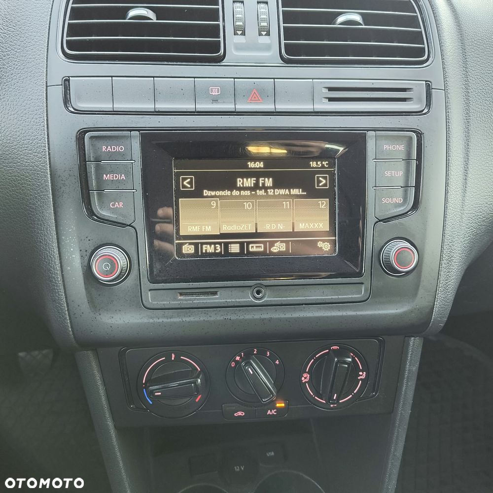 Volkswagen Polo - 9