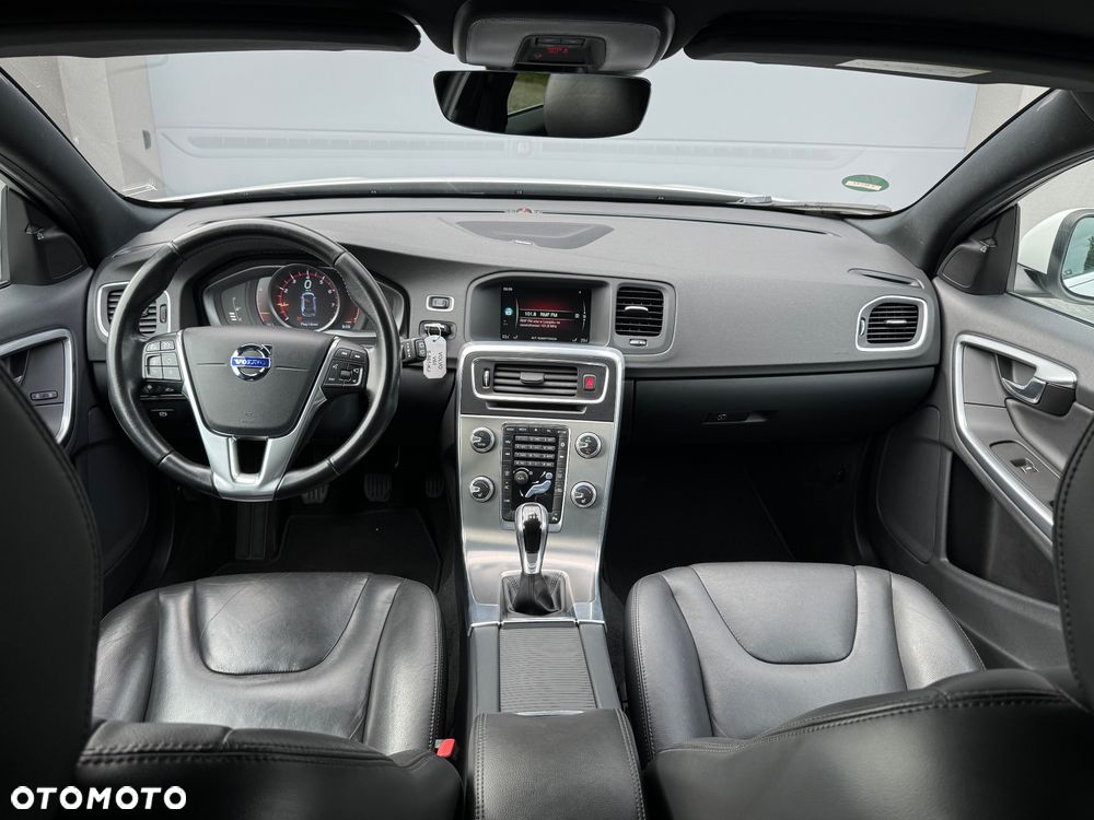 Volvo V60 T4 Drive-E Summum - 8
