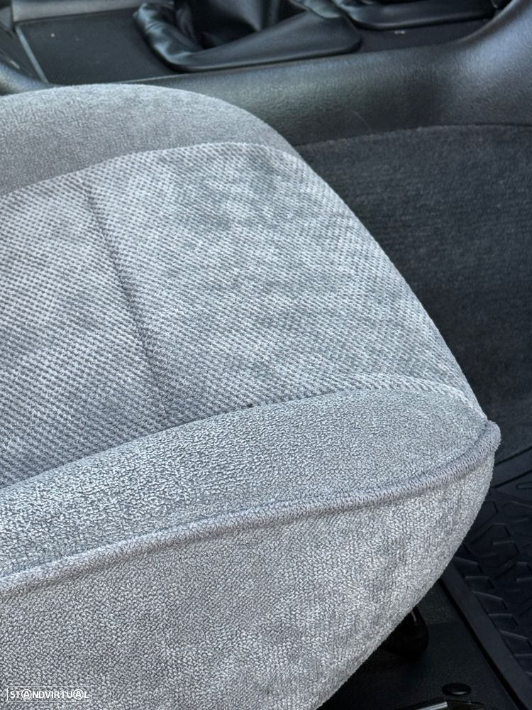 Land Rover Range Rover 2.5 TDi - 9