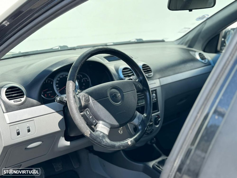 Chevrolet Lacetti 1.4 SX - 22