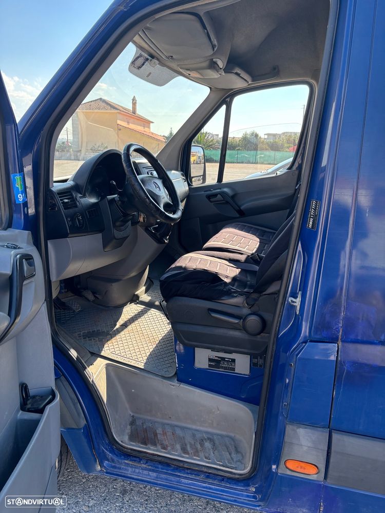 Mercedes-Benz Sprinter 2010 photo 4