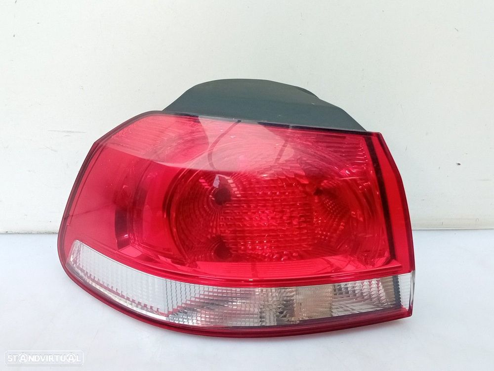 Farolim esquerdo VOLKSWAGEN Golf VI (5K1) - 2