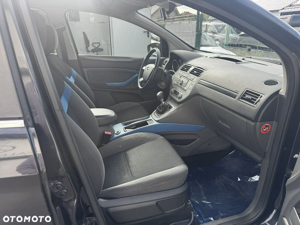 Ford Kuga - 11