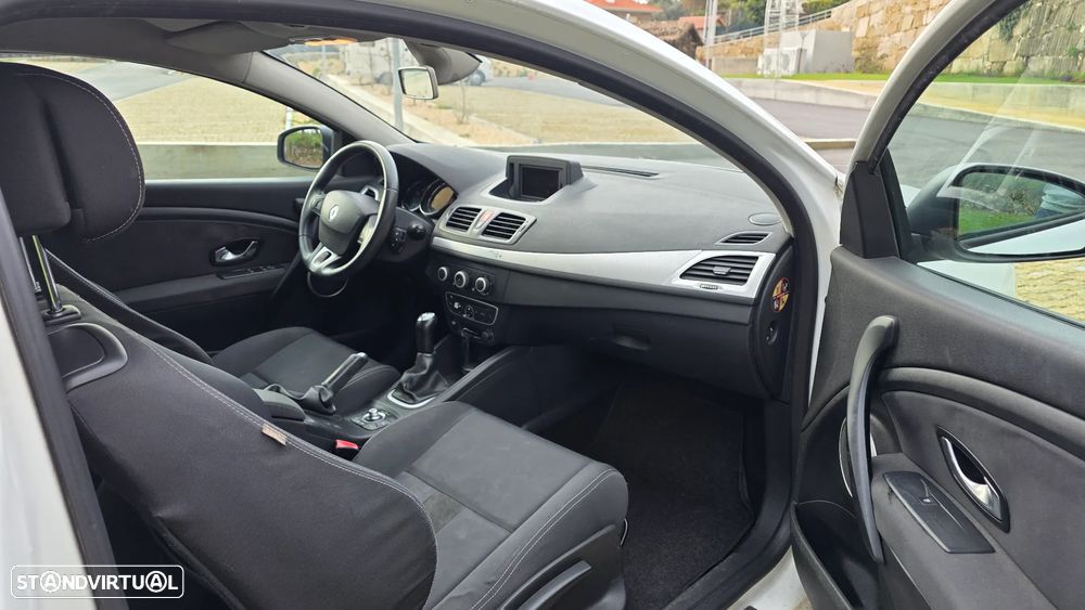 Renault Mégane Coupe 1.5 dCi Dynamique - 6