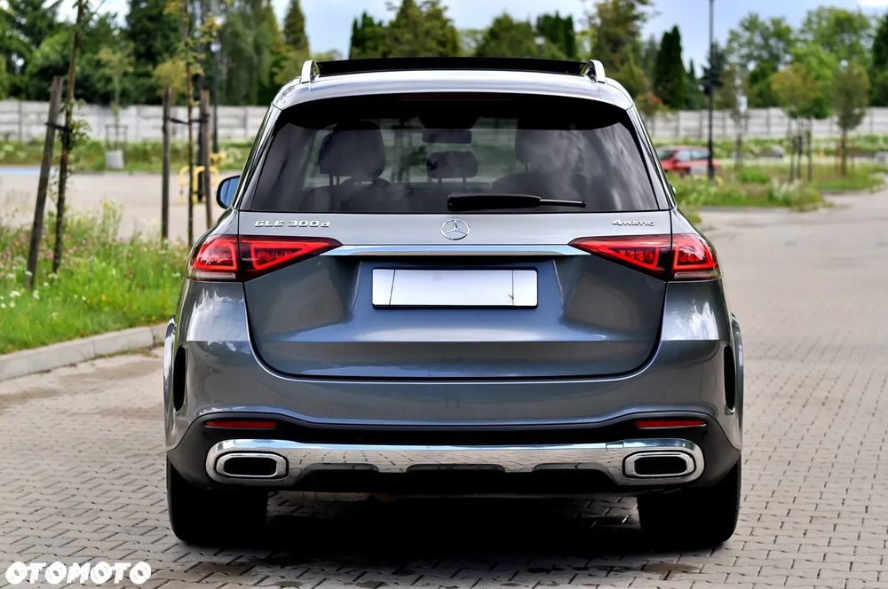 Mercedes-Benz GLE 300 d 4Matic 9G-TRONIC AMG Line - 14