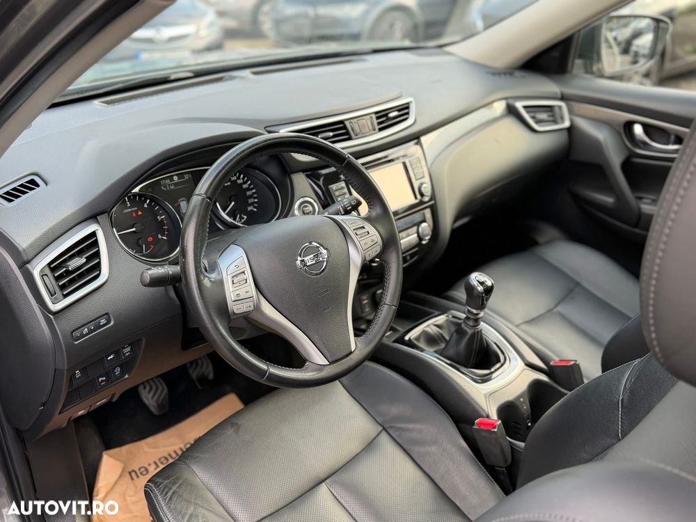 Nissan X-Trail 1.6 dCi ALL-MODE 4x4i Tekna - 32