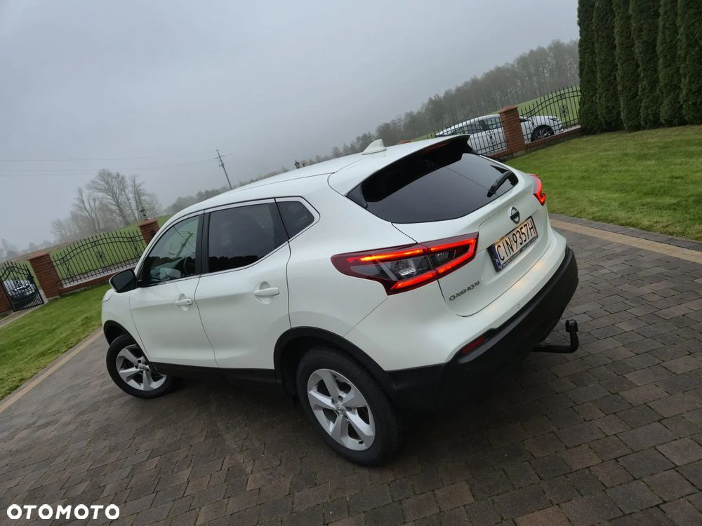 Nissan Qashqai 1.6 DIG-T ACENTA - 4