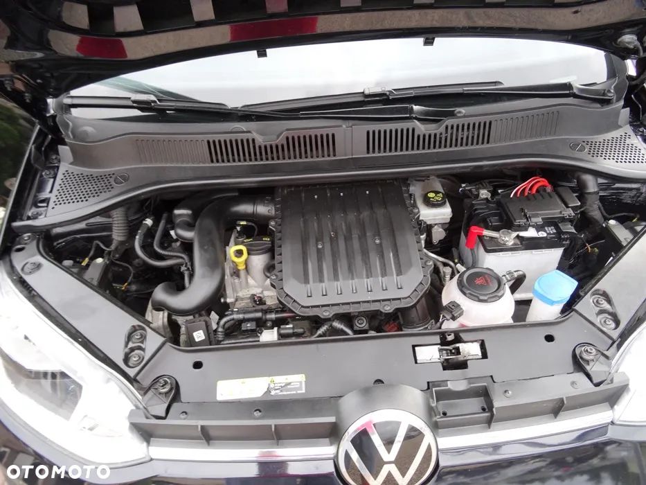 Volkswagen up! 1.0 Beats - 25