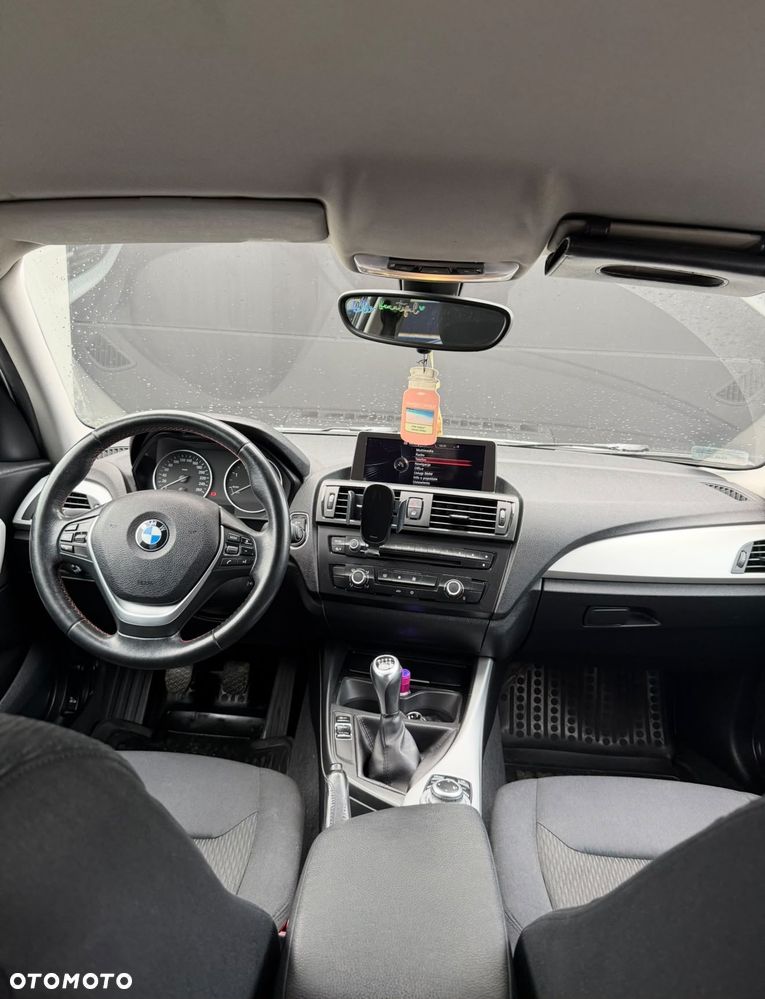 BMW Seria 1 116d Sport Line - 11