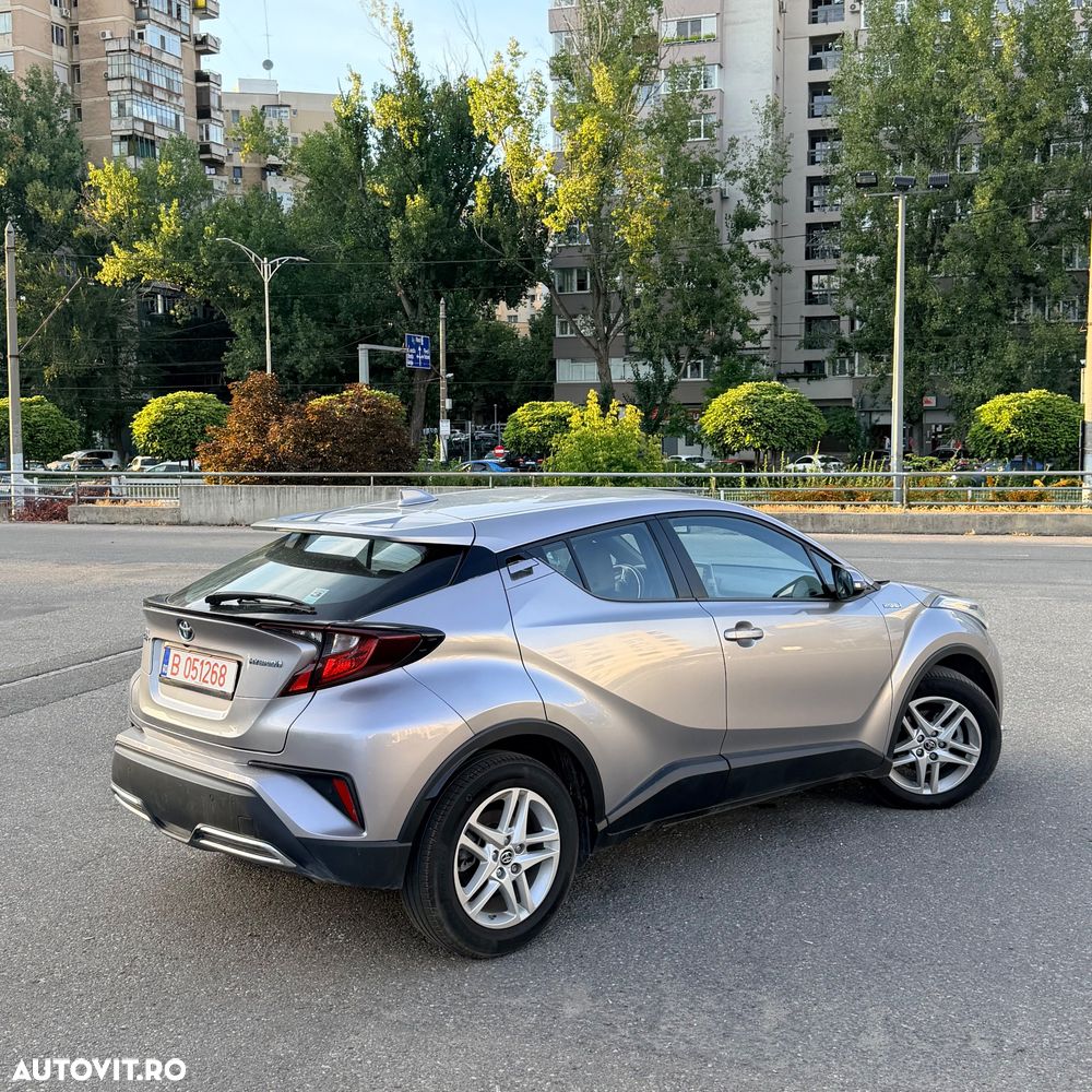 Toyota C-HR 2.0 Business-Edition - 4