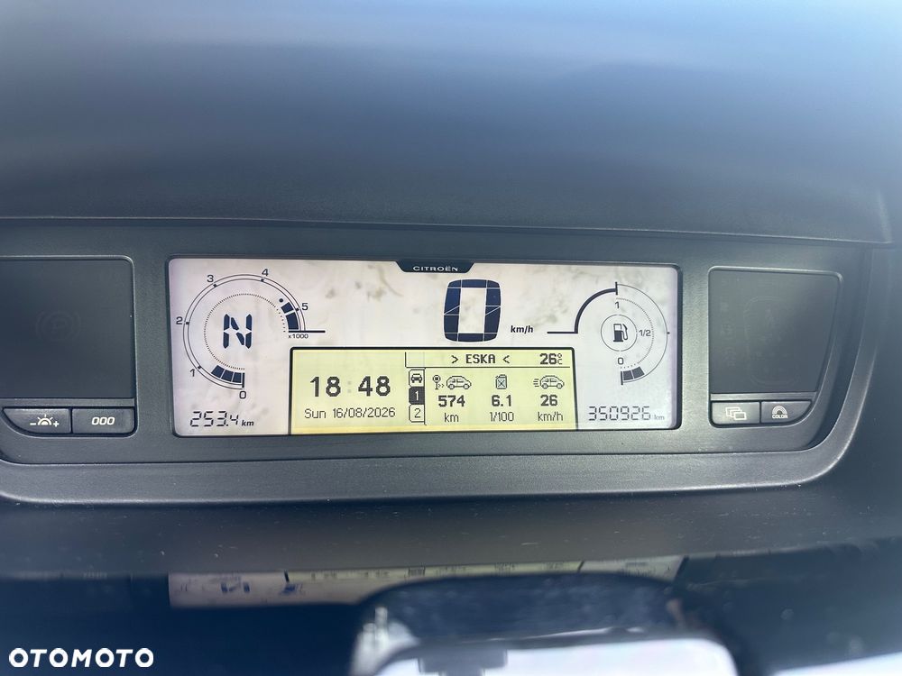 Citroën C4 Picasso 2.0 HDi Exclusive MCP - 16