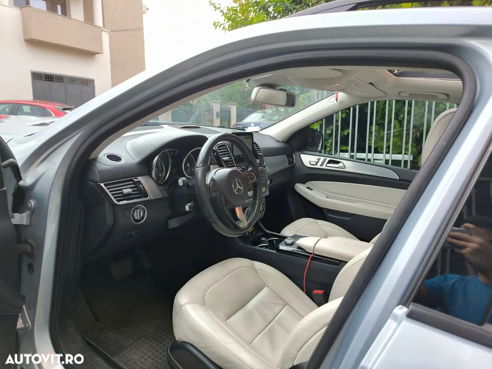 Mercedes-Benz GLE 250 d 4MATIC - 11