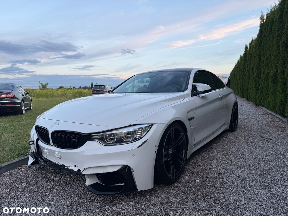 BMW M4 DKG - 2