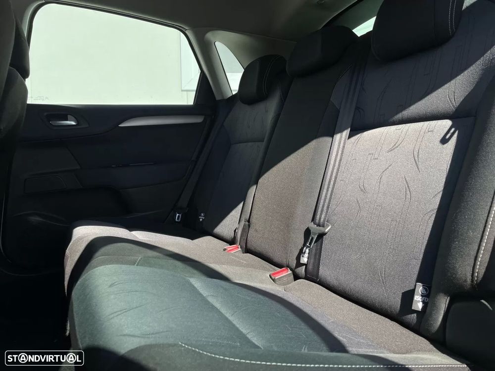 Citroën C4 1.6 HDi Seduction - 8