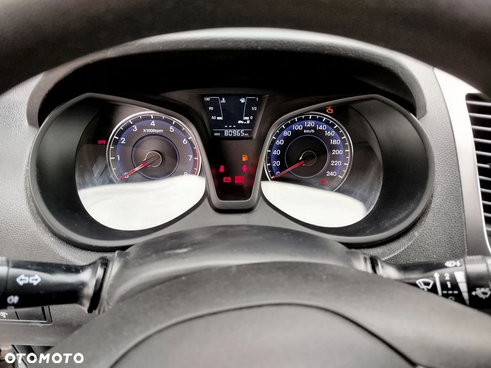 Hyundai ix20 1.4 blue Trend - 16