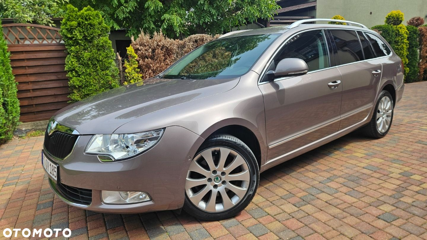 Skoda Superb Combi 1.8 TSI DSG Exclusive - 3