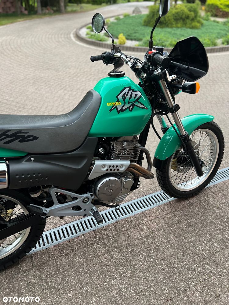 Honda SL - 25