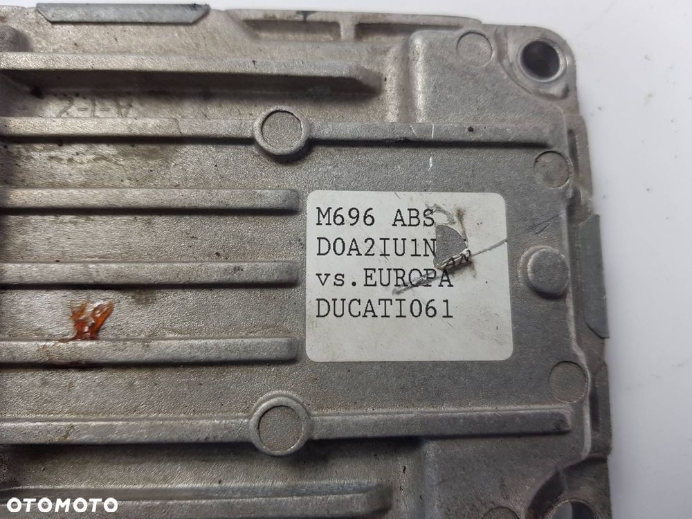 KOMPUTER SILNIKA ECU DUCATI MONSTER 696 ABS 5WY8691-AAA - 5