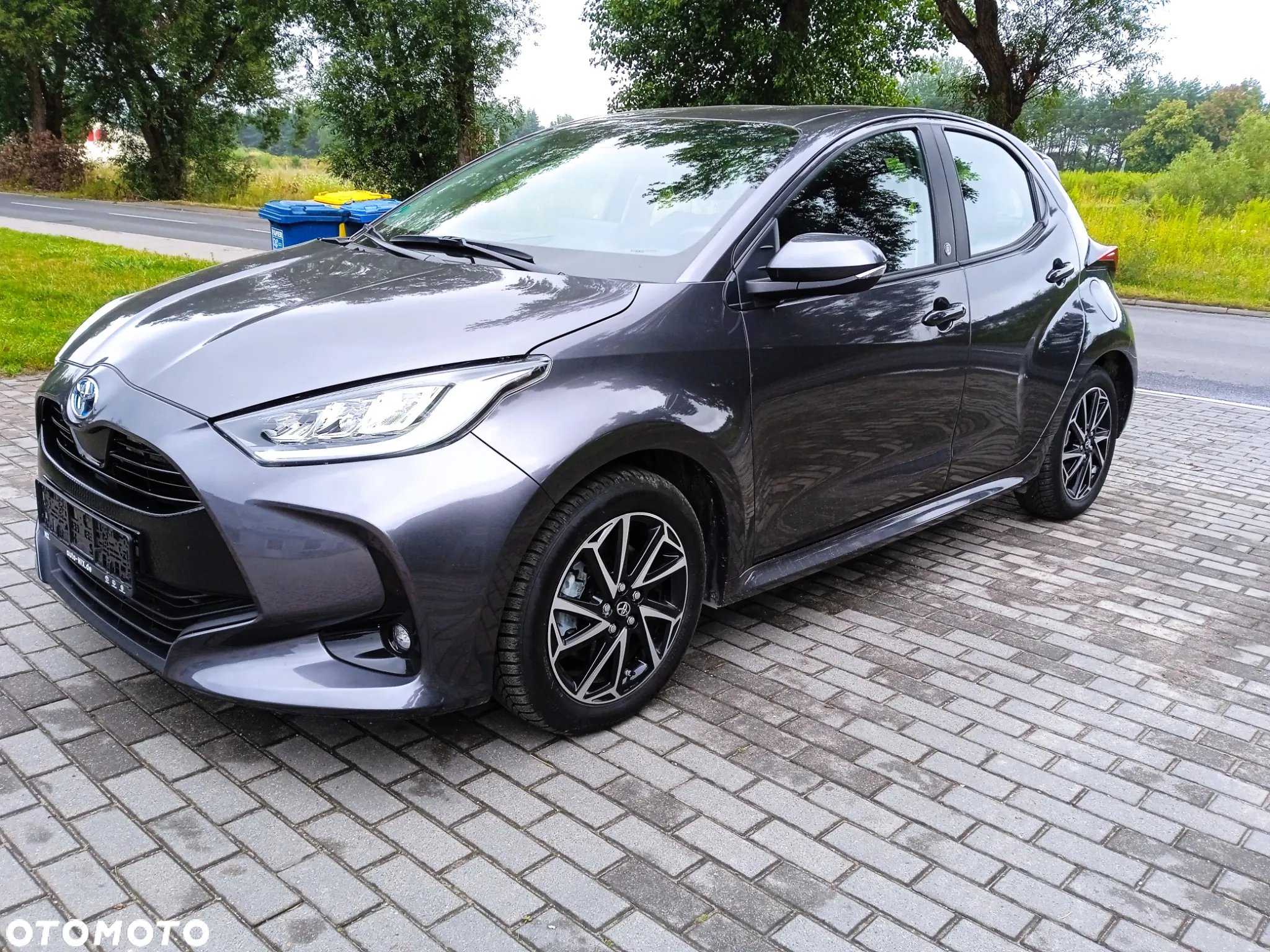 Toyota Yaris 1.5 Comfort CVT - 32