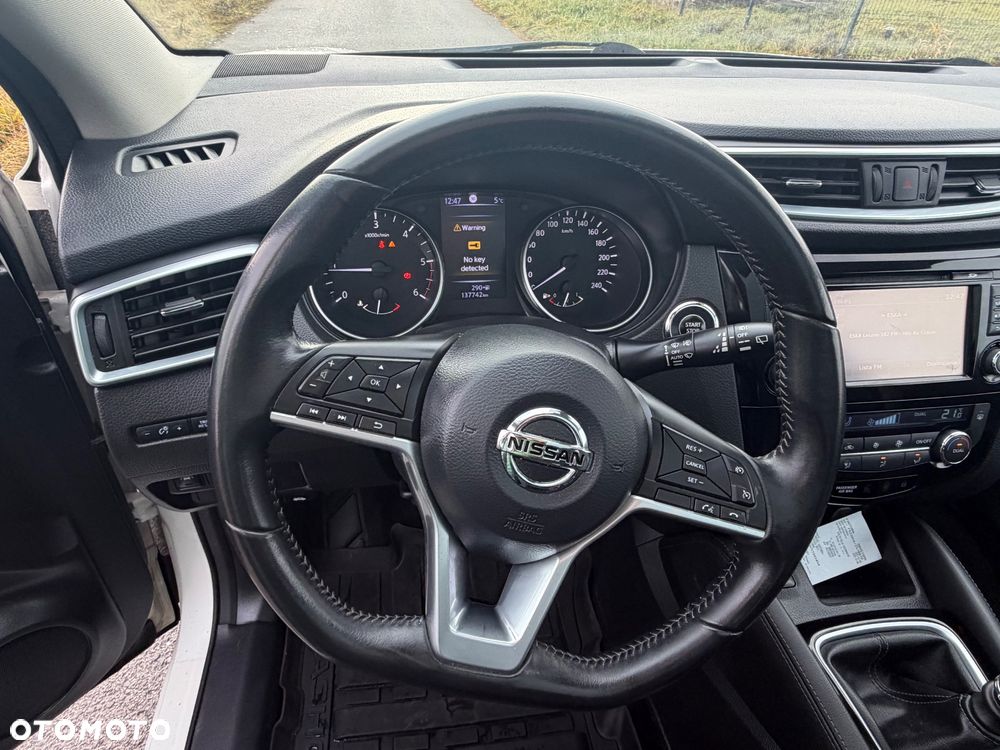 Nissan Qashqai 1.5 dCi Tekna - 17