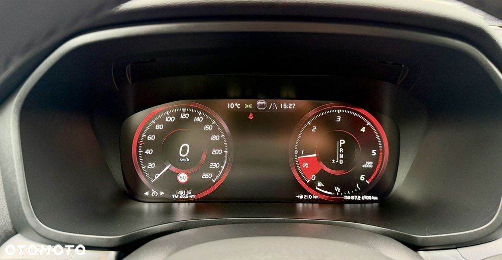 Volvo V60 D4 AWD Geartronic Momentum Pro - 29