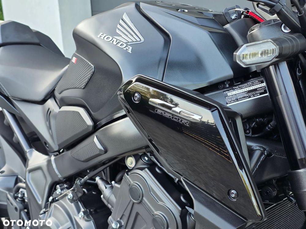 Honda CB - 15