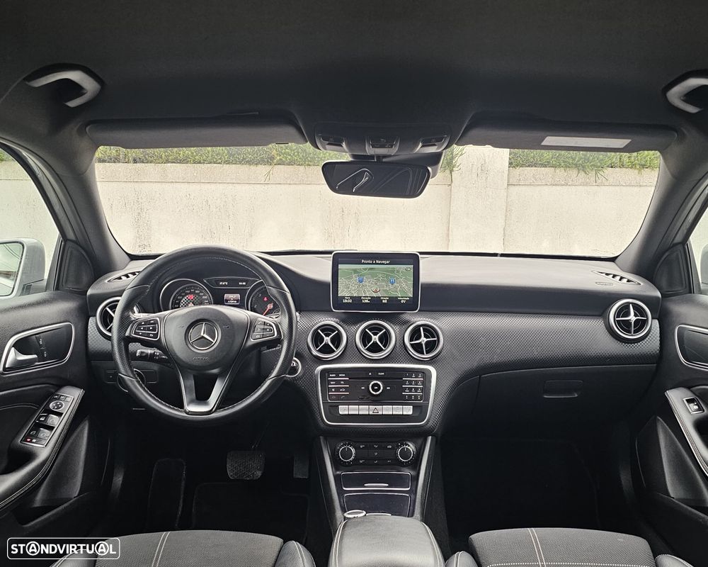 Mercedes-Benz A 200 d 7G-DCT Urban - 14