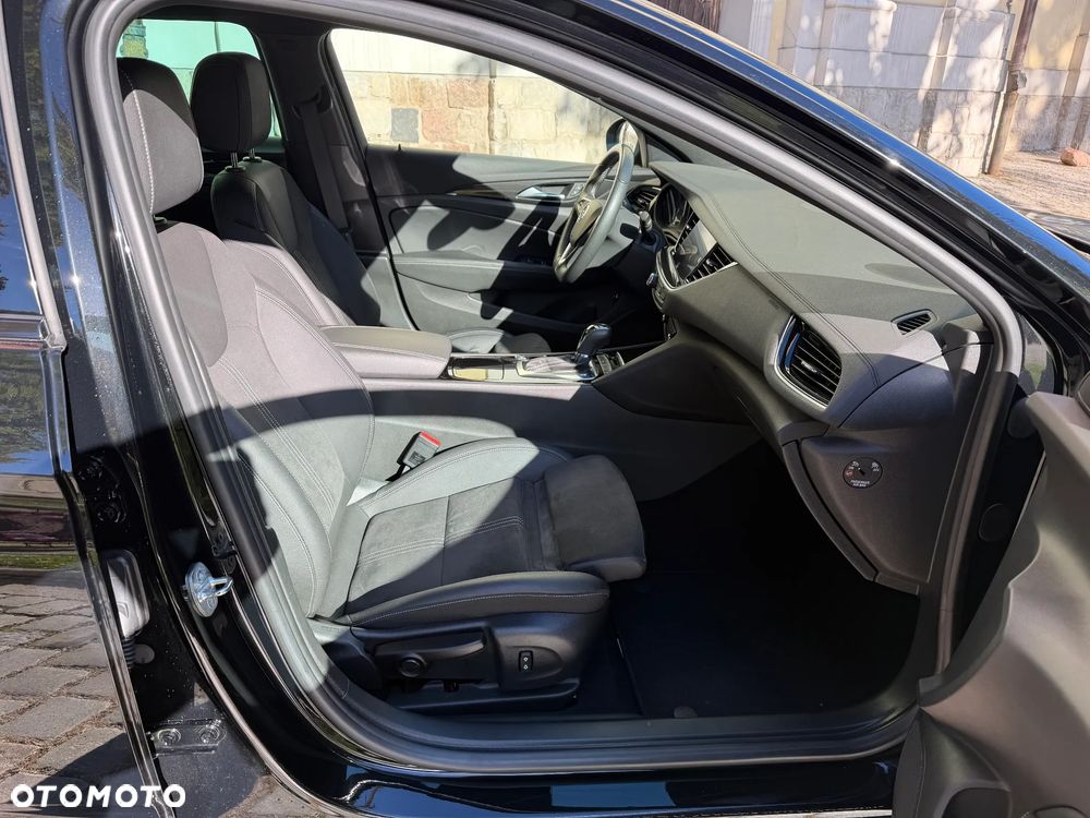 Opel Insignia 2.0 CDTI Ultimate S&S - 29