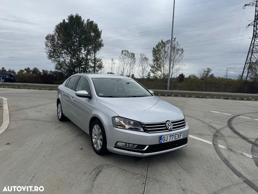 Volkswagen Passat Variant 2.0 Blue TDI SCR Comfortline - 3