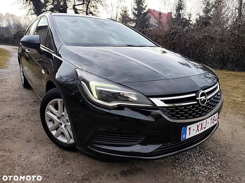 Opel Astra - 2
