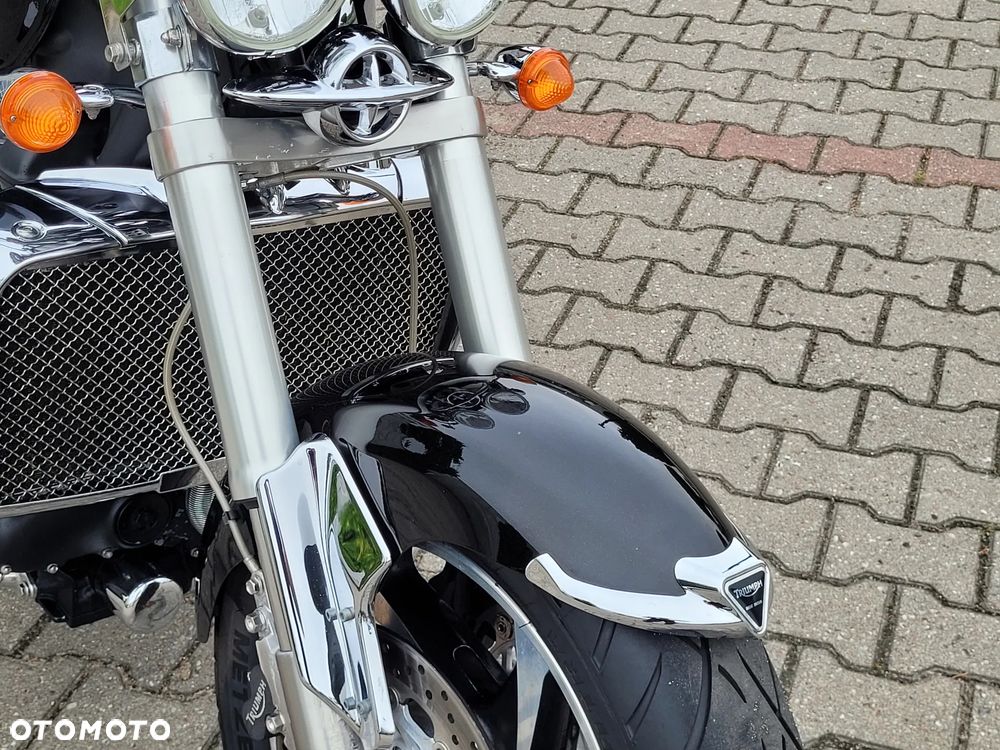 Triumph Rocket - 20