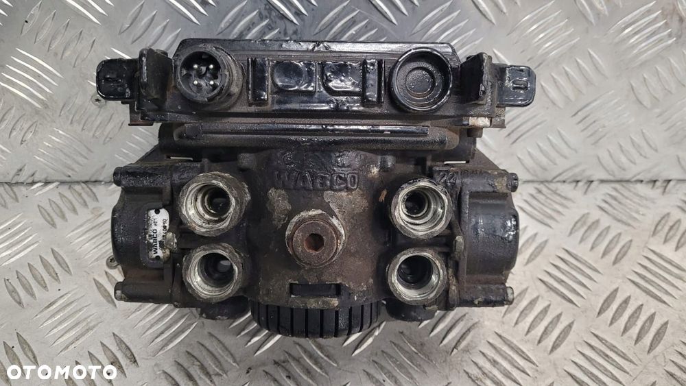 ZAWÓR MODULATOR TYLNEJ OSI DAF XF CF - 1