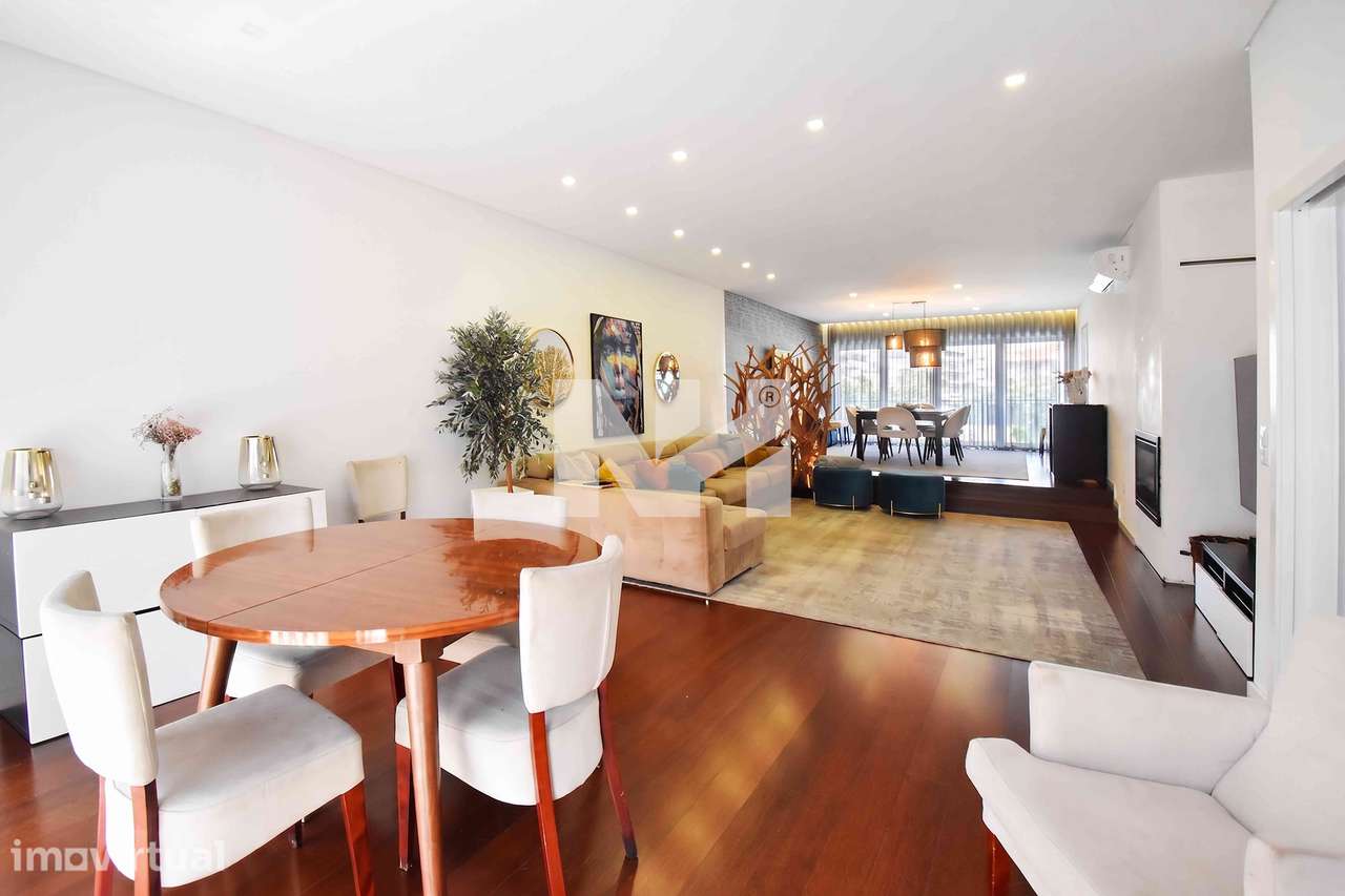 Moradia T4 Contemporânea | 4 Suites | C/ Piscina - Grande imagem: 5/49