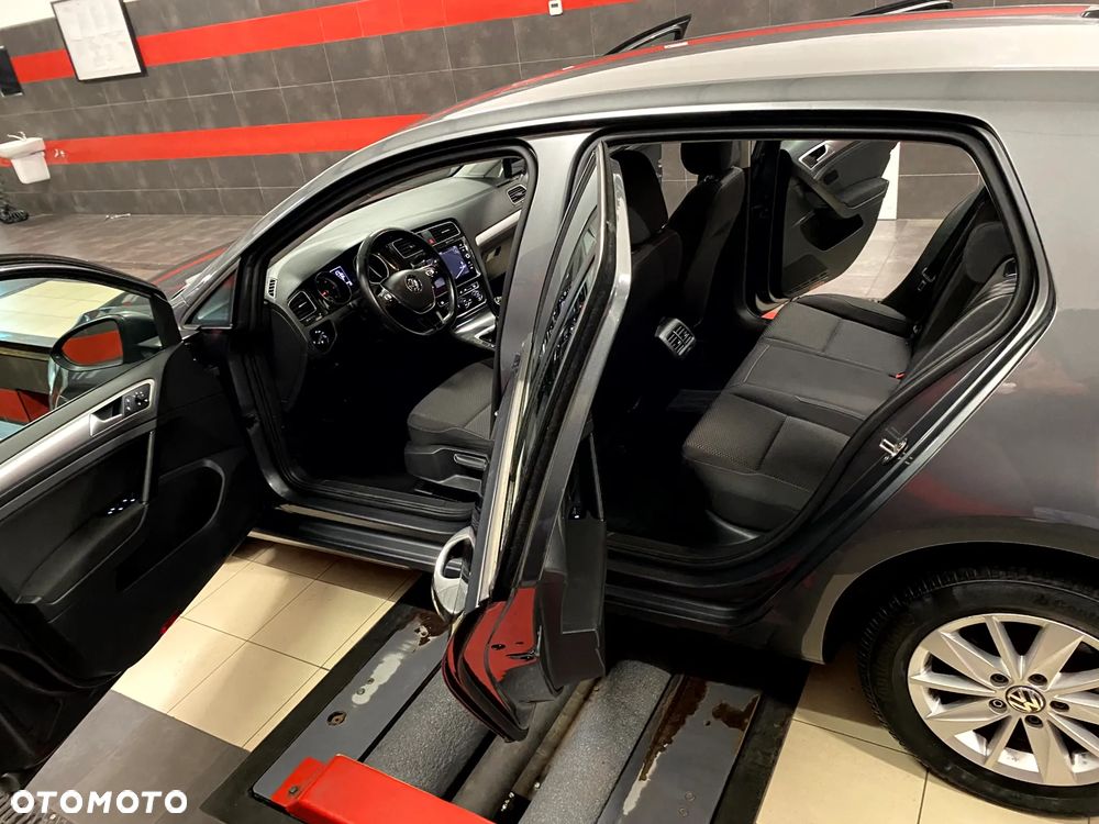Volkswagen Golf 1.6 TDI BMT Trendline EU6 - 21