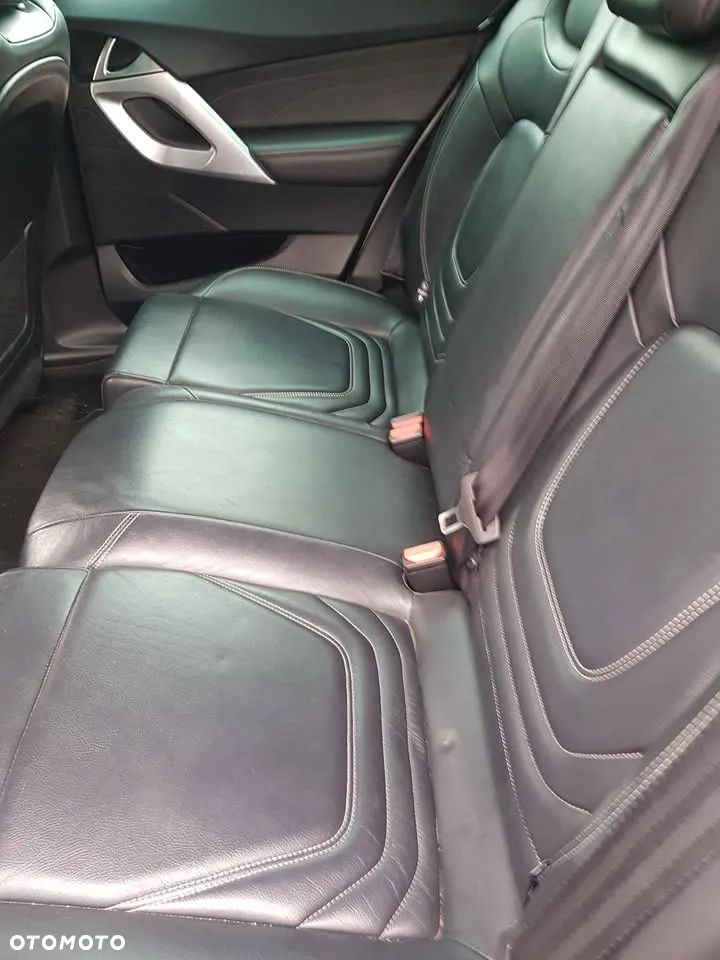 Citroën DS5 2.0 HDi SportChic - 2