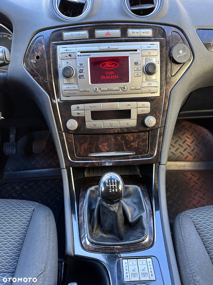 Ford Mondeo 2.0 TDCi Titanium - 28