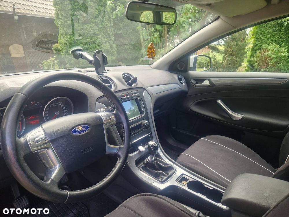 Ford Mondeo - 5